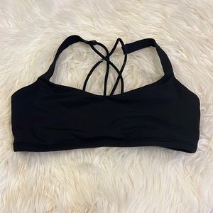 Lululemon bra size 6